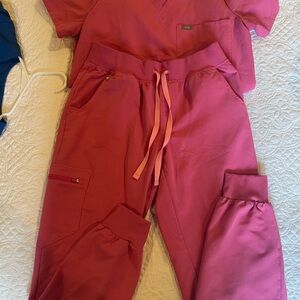 Figs Women's F*ing Pink Zamora and Catarina